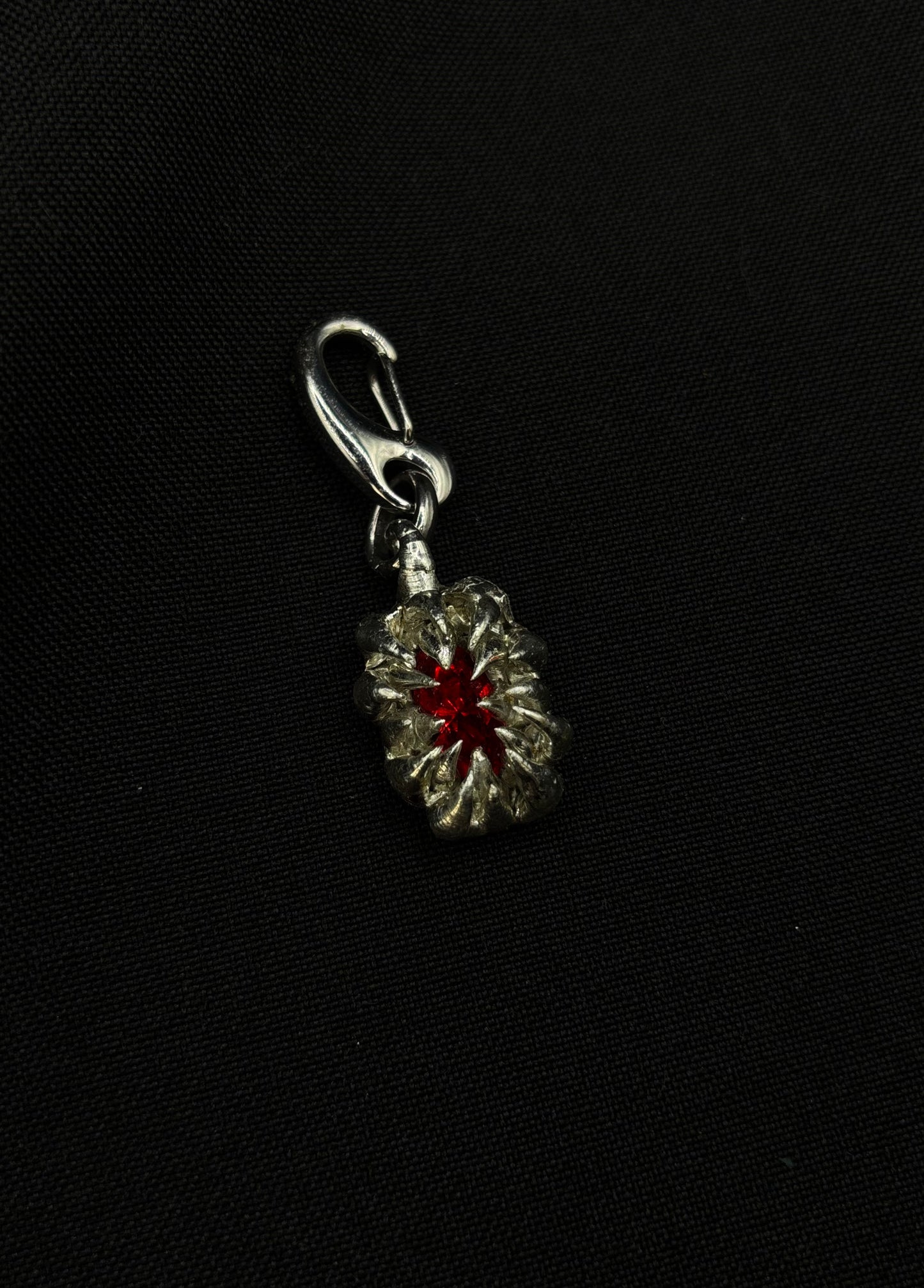 CLEO (plusieurs variantes disponibles)