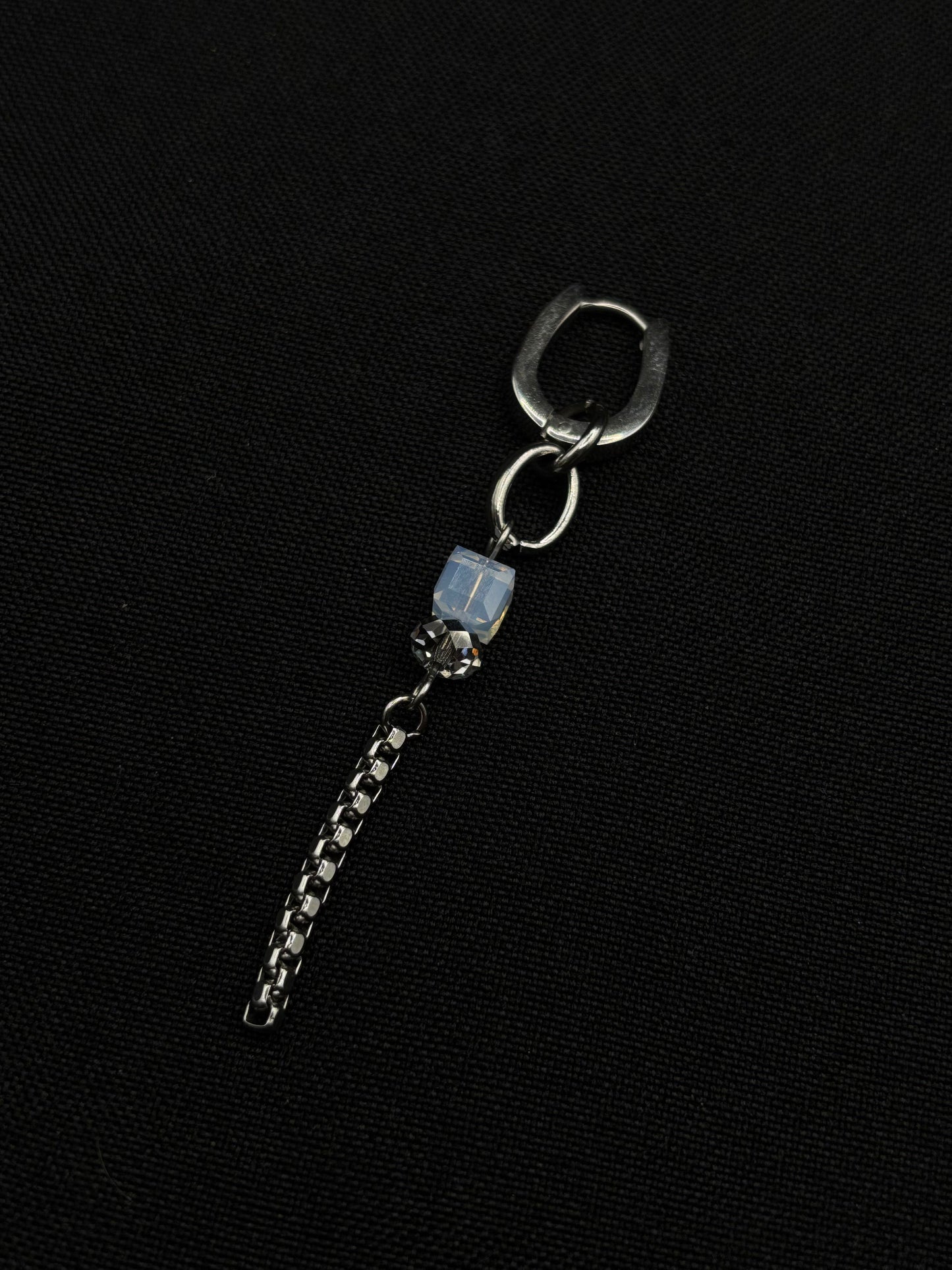 ELY (plusieurs variantes disponibles)